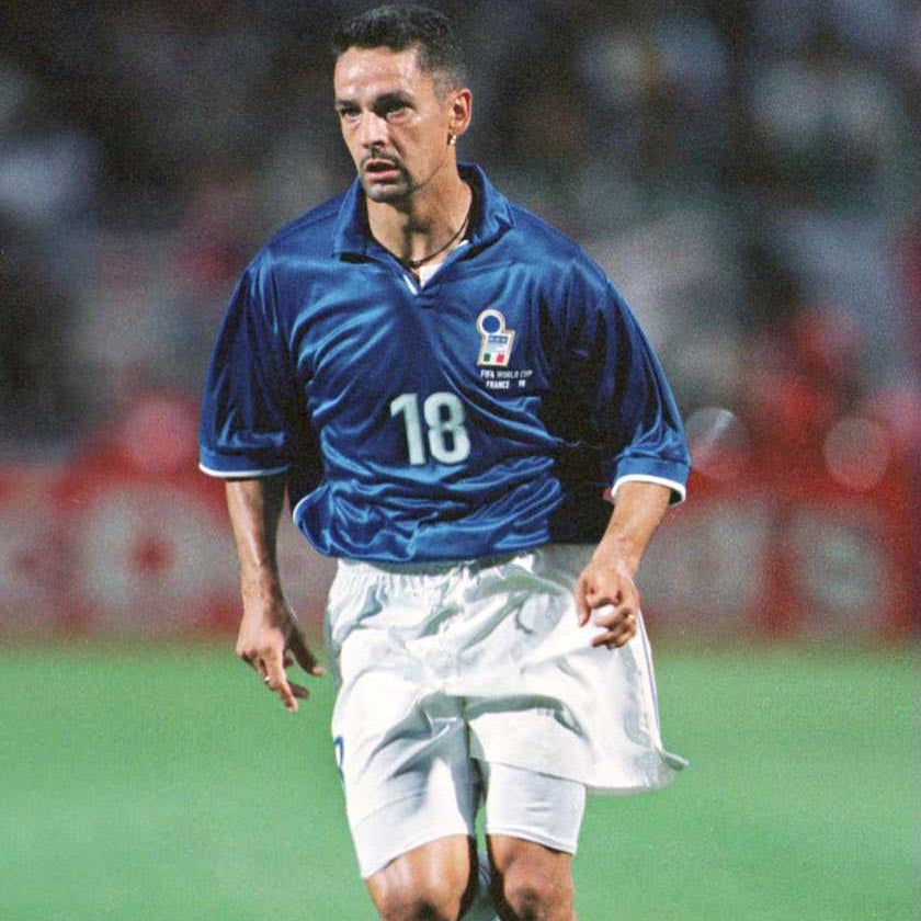 Baggio Italy Home Shirt 1998/99