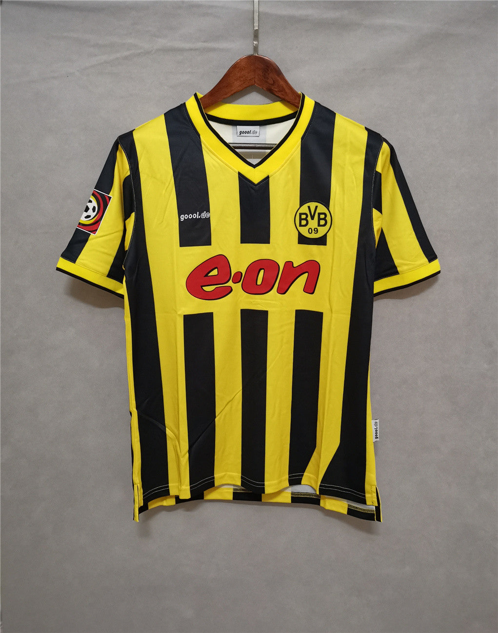 Borussia Dortmund Home Jersey Yellow 2001/02