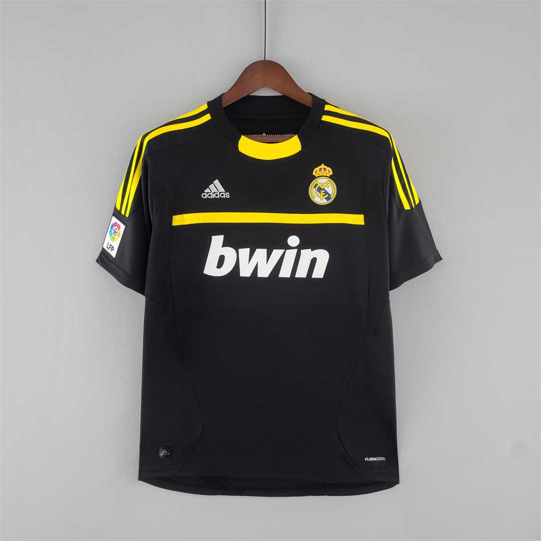 Real Madrid Goalkeeper Jersey Black 2011/12