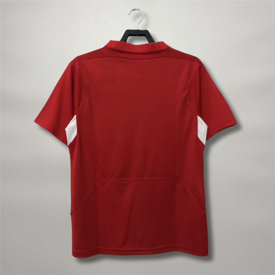 Liverpool home jersey 2004/05