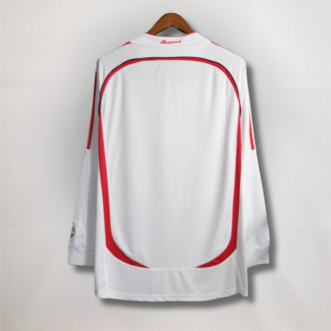 Milan Away Shirt UCL Final Long 2006/07