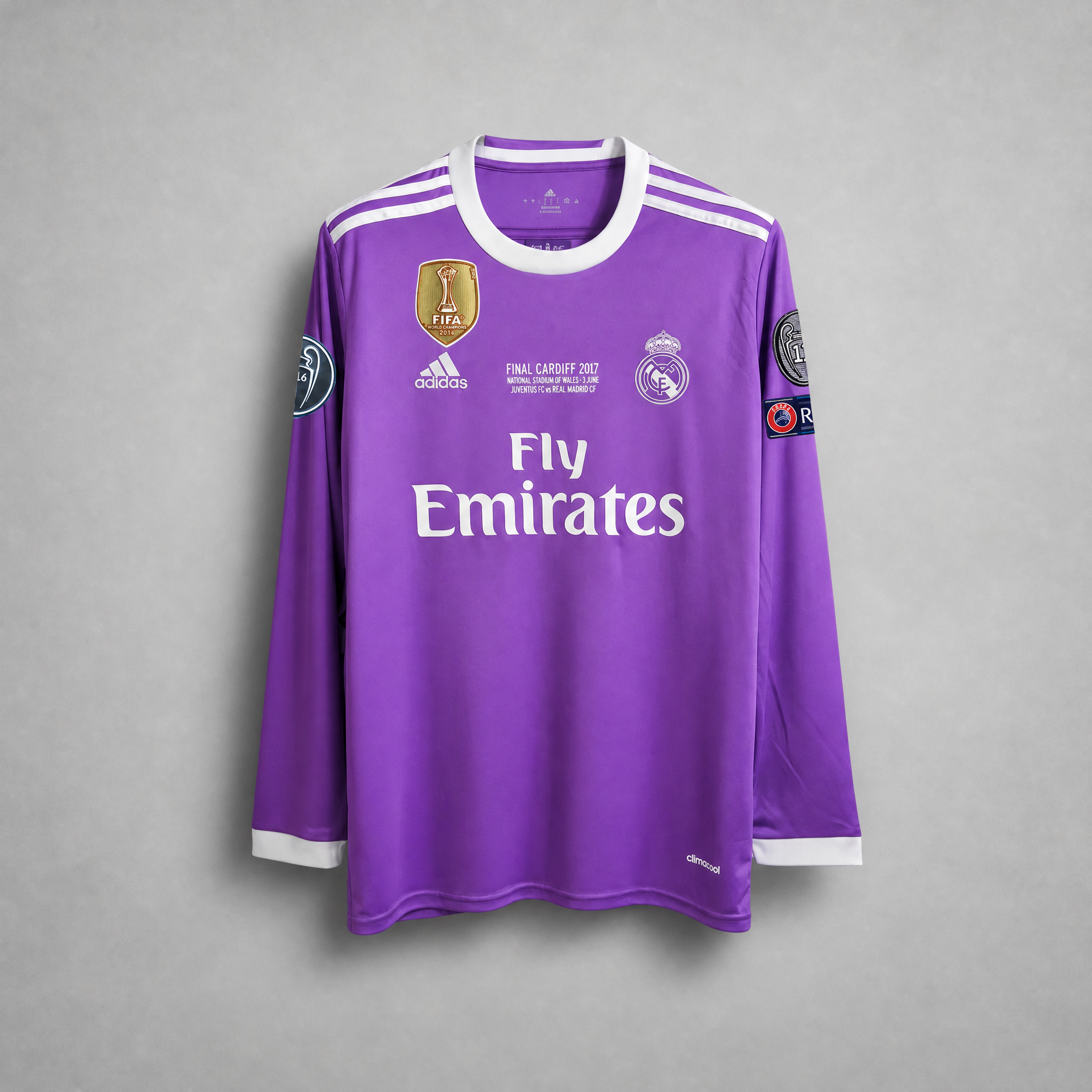 Cristiano Ronaldo CR7 Real Madrid Away Jersey 2017 – Long Sleeve

